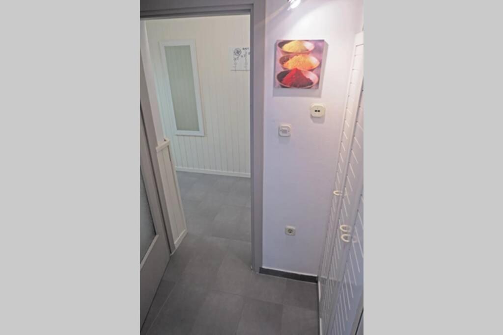 Cozy Apartment Alma, Two Steps From The Sea Medulin Exterior photo